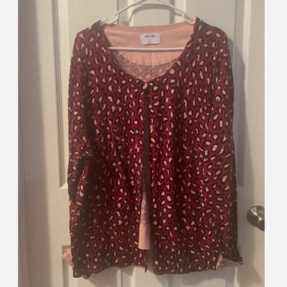 Old Navy Cardigan Sweater Burgundy Animal Print SZ Woman XXL - Picture 1 of 1